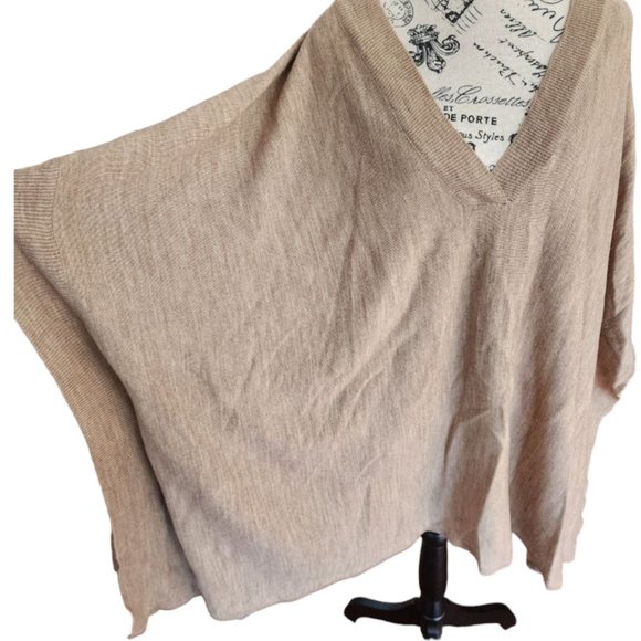 Joe Fresh camel color poncho XXL - Picture 7 of 8
